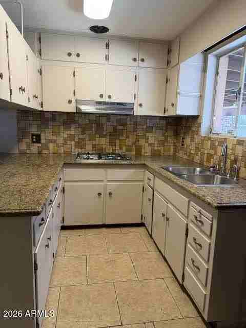 4949 W Verde Ln - Photo 4 of 15