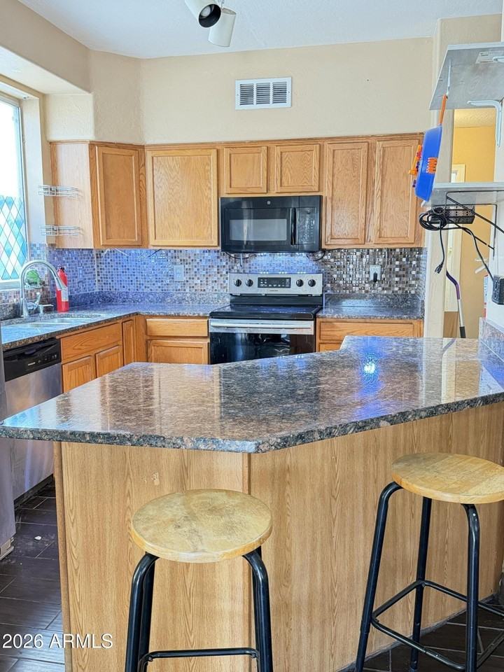 3133 E Kristal Way - Photo 2 of 10