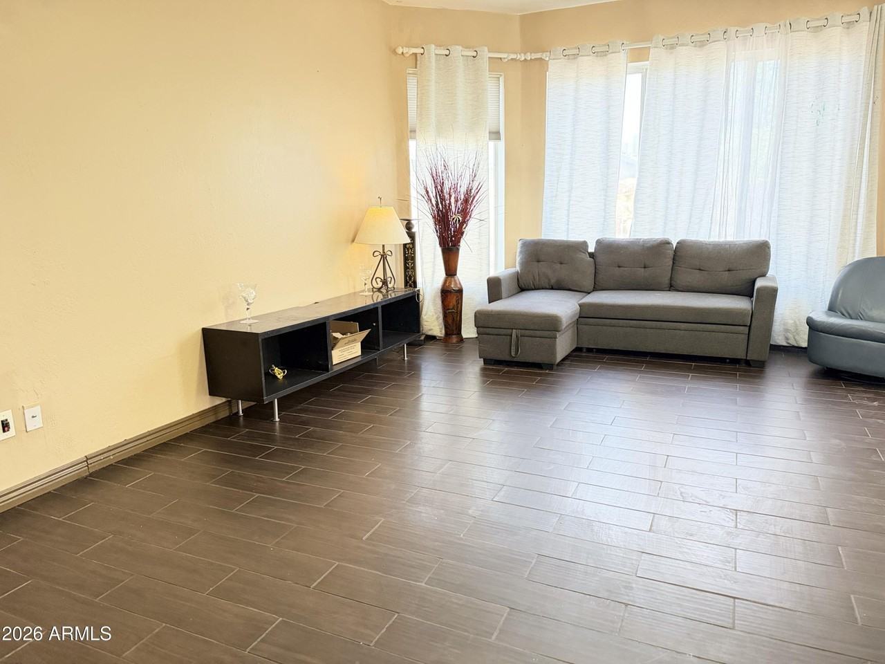 3133 E Kristal Way - Photo 4 of 10