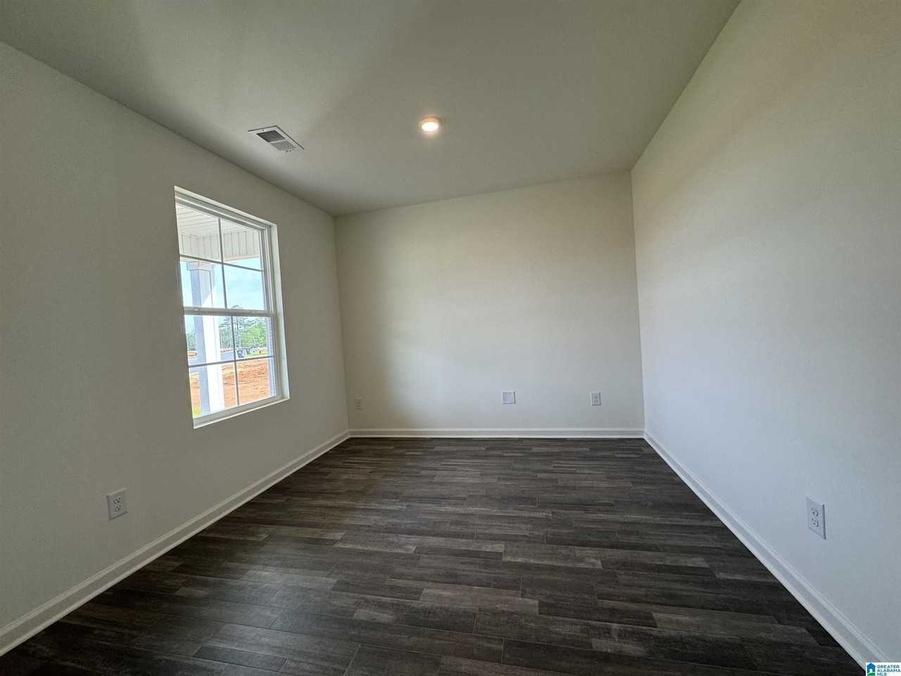 155 Orchid Ln - Photo 7 of 16