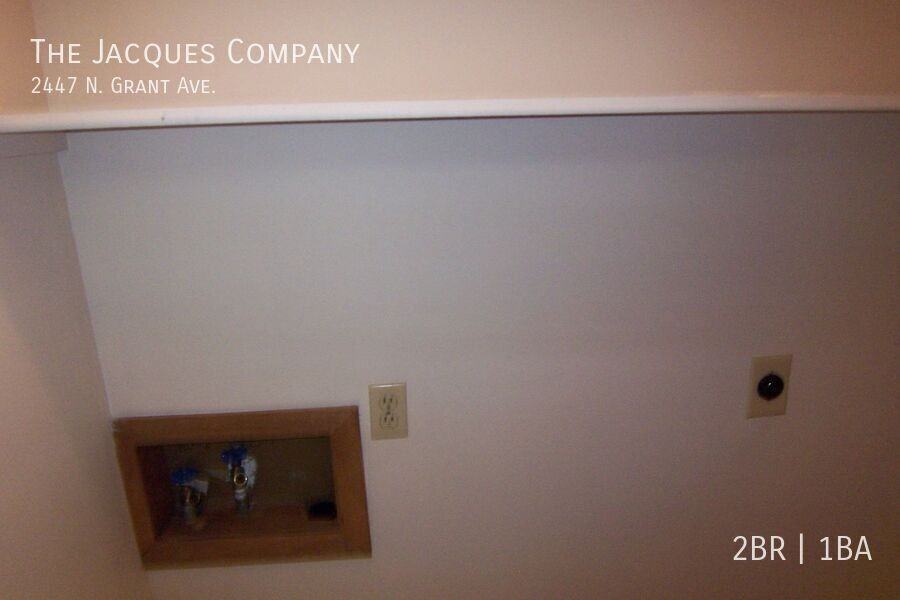 2447 N Grant Ave - Photo 6 of 8