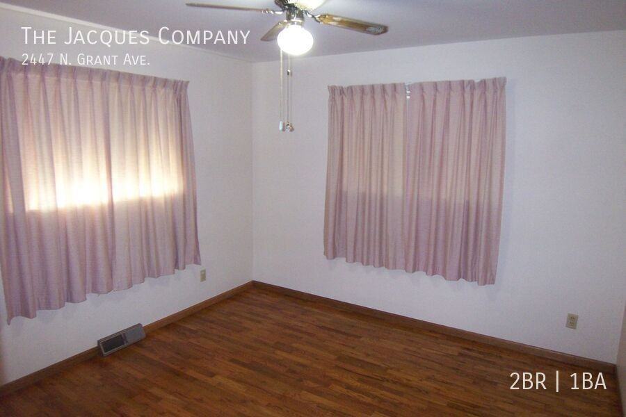 2447 N Grant Ave - Photo 7 of 8