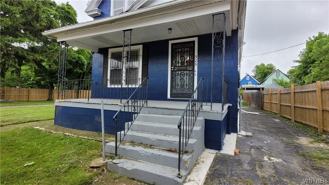 325 Box Ave - Photo 1 of 1