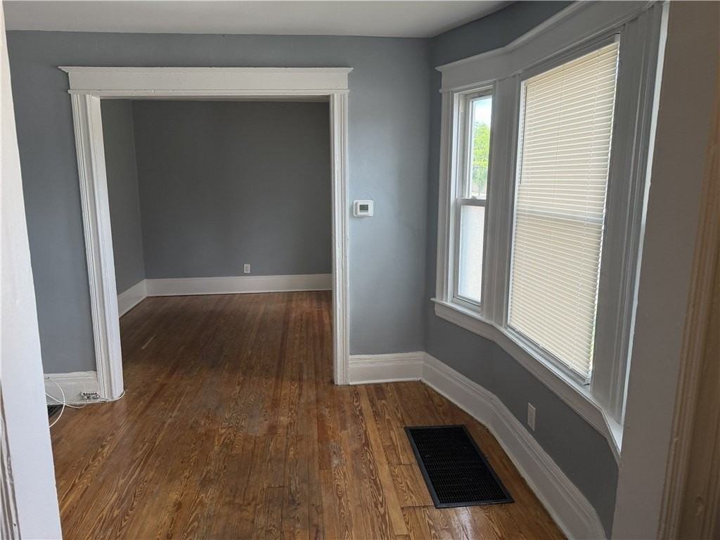 161 S Union St - Photo 2 of 17