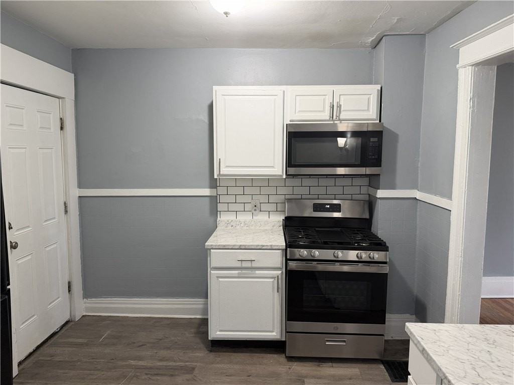161 S Union St - Photo 5 of 17