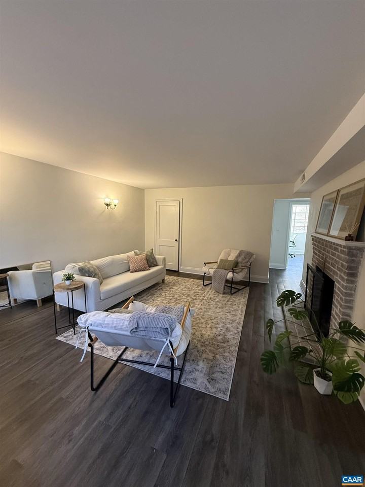 2709 Eton Rd - Photo 2 of 16