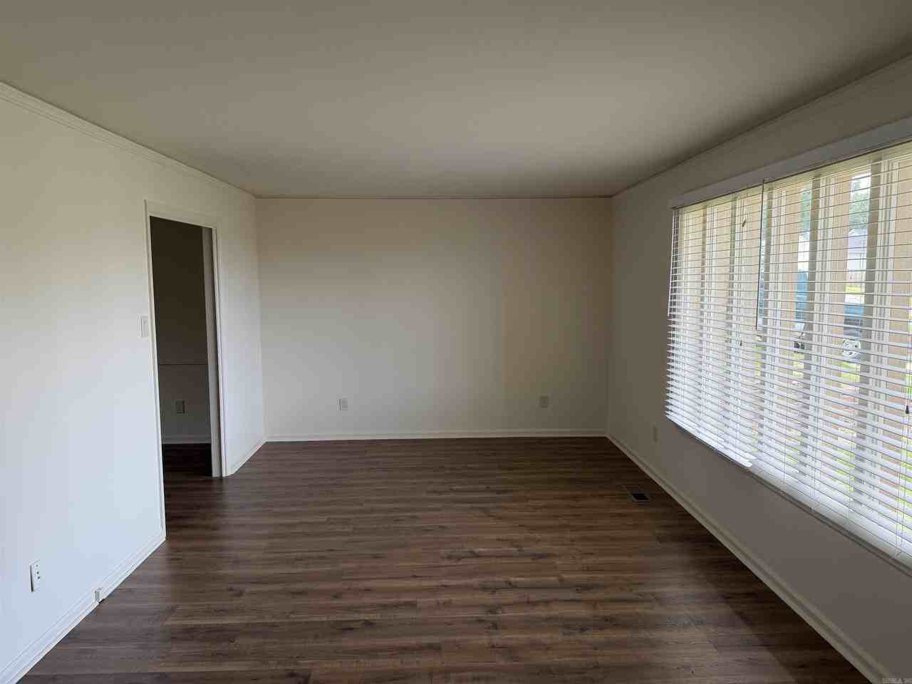 11417 Ethan Allen Dr - Photo 2 of 18