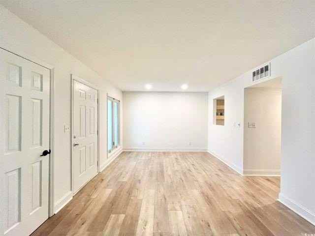 402 75th Ave N #D - Photo 2 of 14