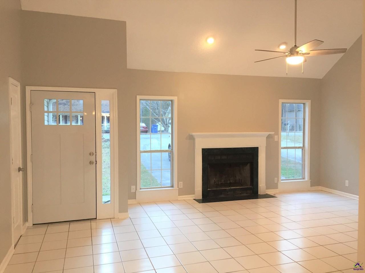 542 Loblolly Ln - Photo 3 of 22