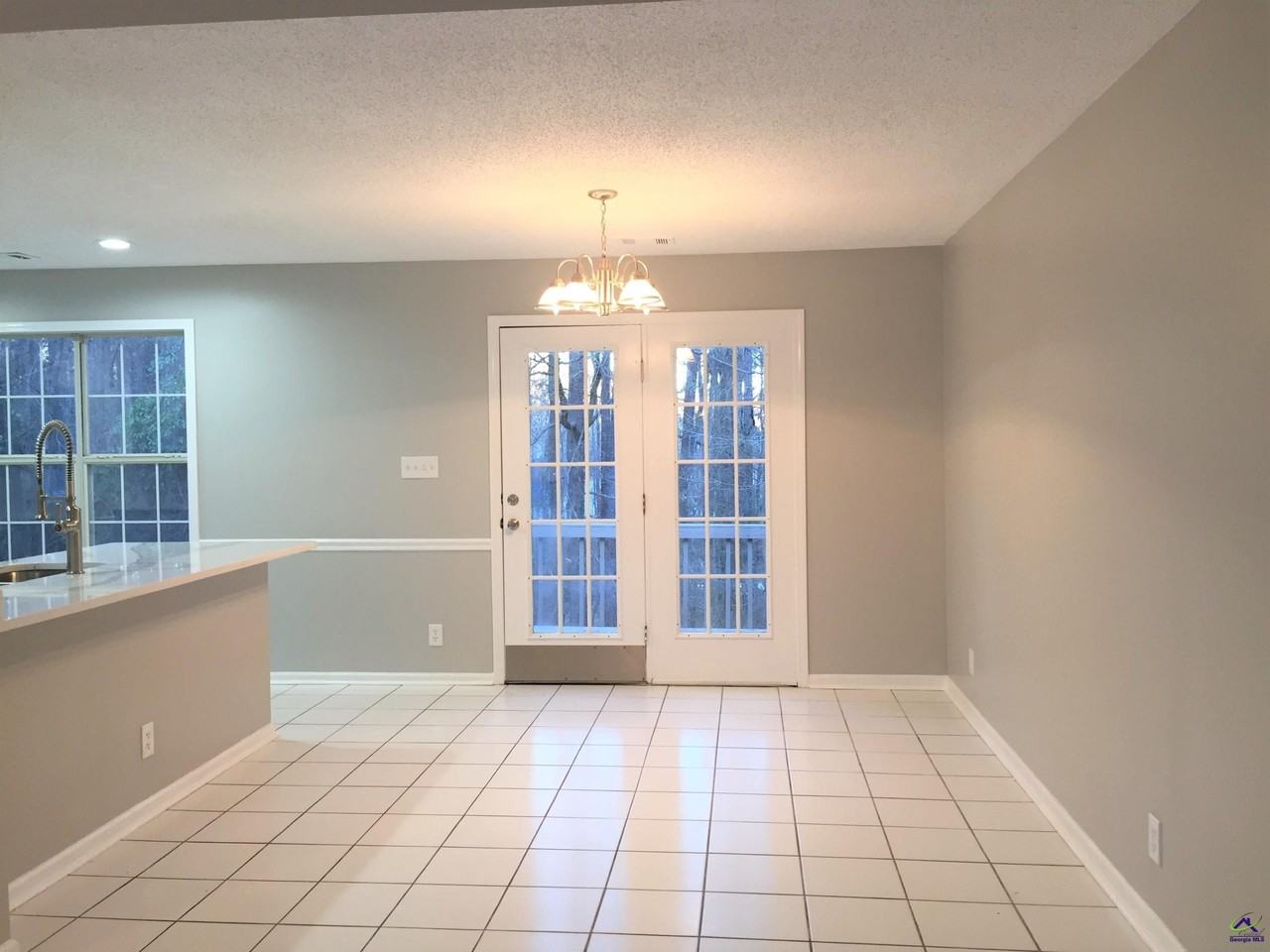 542 Loblolly Ln - Photo 6 of 22