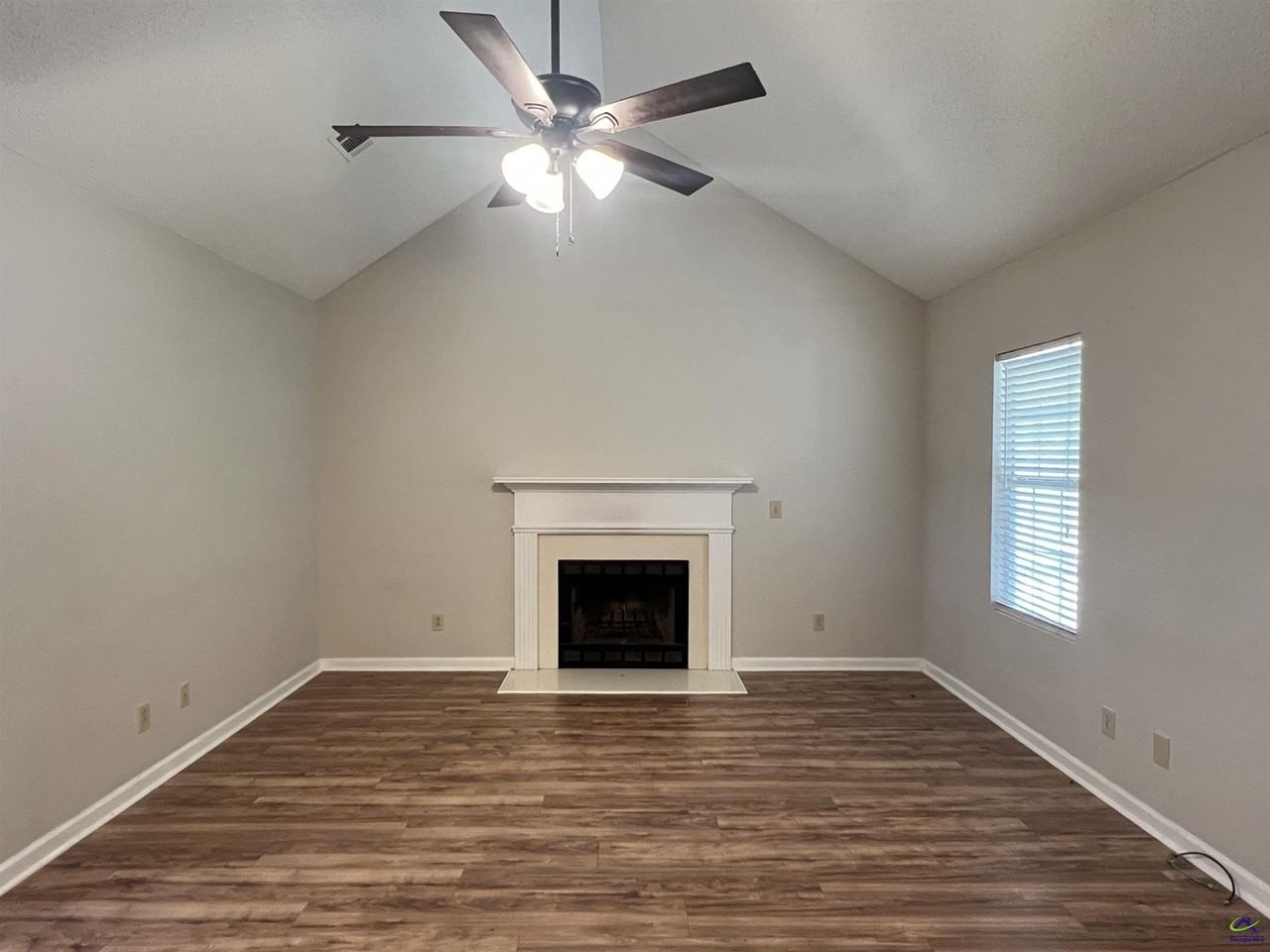 536 Loblolly Ln - Photo 3 of 25