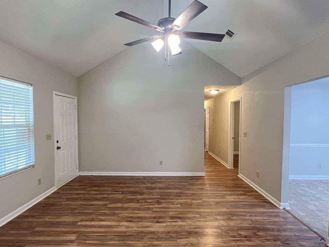 536 Loblolly Ln - Photo 4 of 25