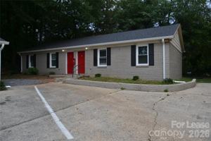 featured image of 1212 Essex St #3