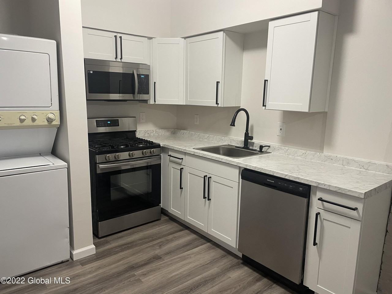 120 Philip St #FL2 - Photo 3 of 16