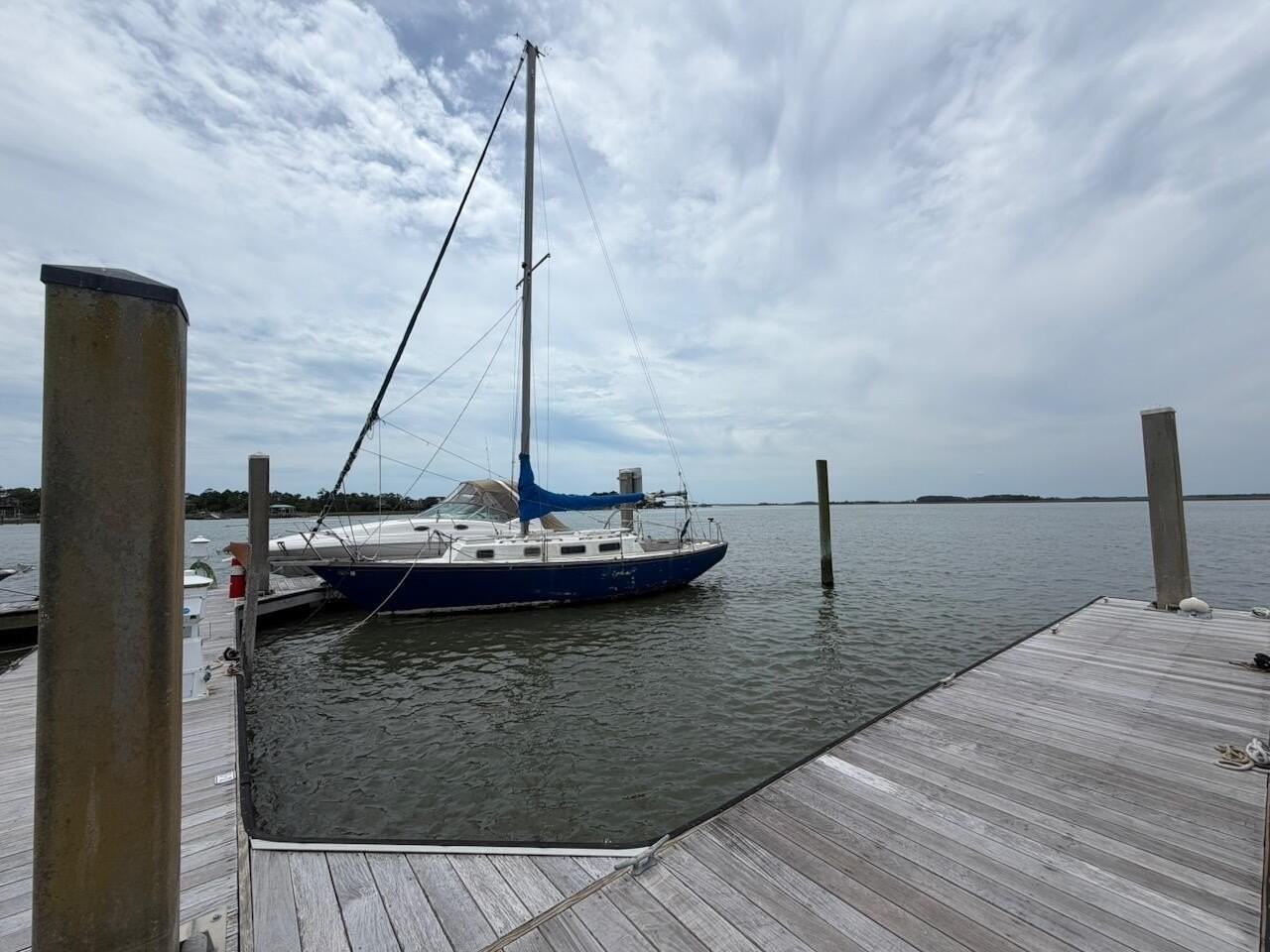 2 Mcdonough Boat Slip - Photo 4 of 6