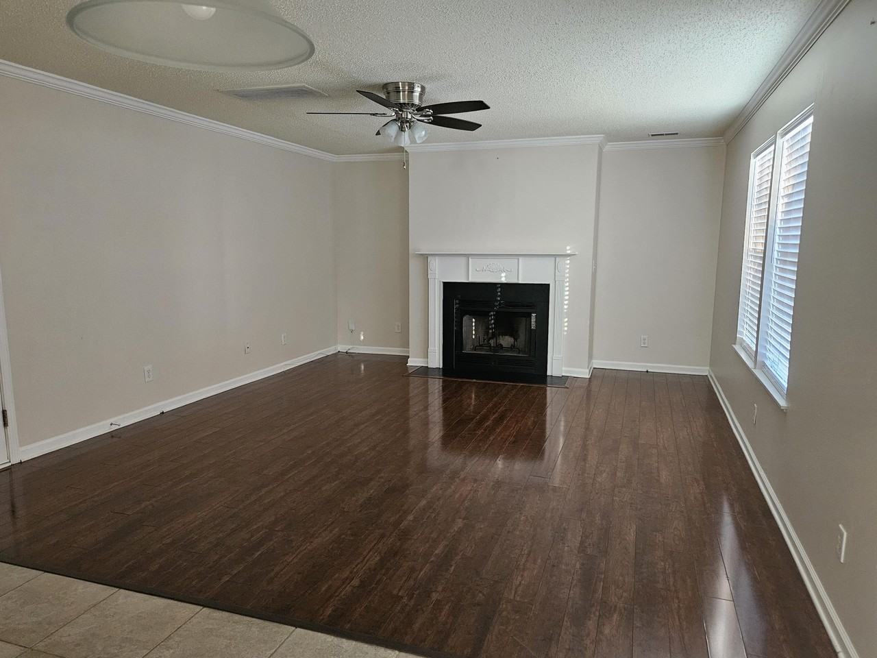 412 Aberdeen Cir - Photo 7 of 20