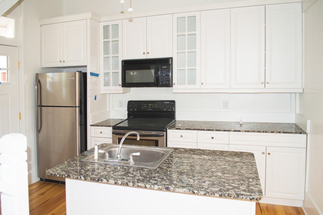 123 Wentworth St #C - Photo 6 of 19