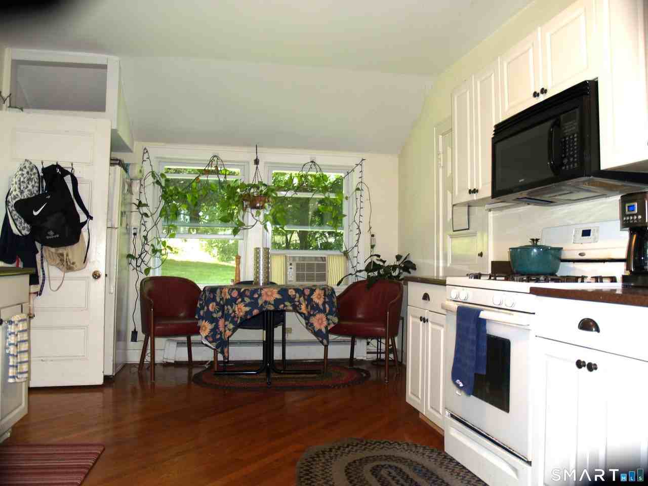33 Barry Ave #1 - Photo 2 of 17