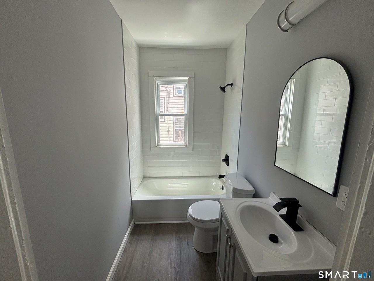 231 Goddard Ave #1stFL - Photo 5 of 14