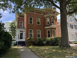 featured image of 251 Edwards St #2