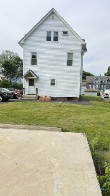 84 Alcove St #3 - Photo 3 of 21