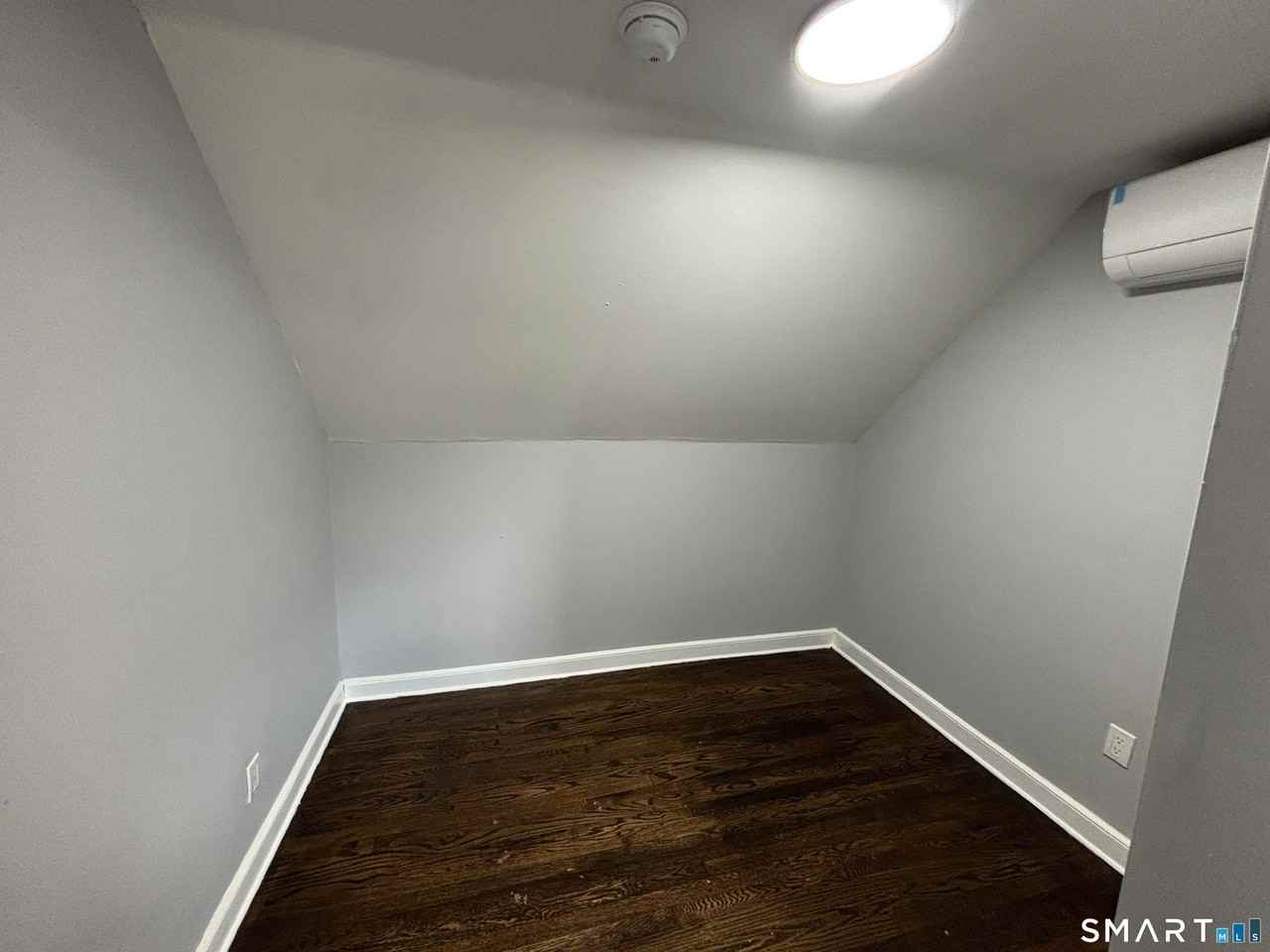 231 Goddard Ave #3rdFL - Photo 6 of 16