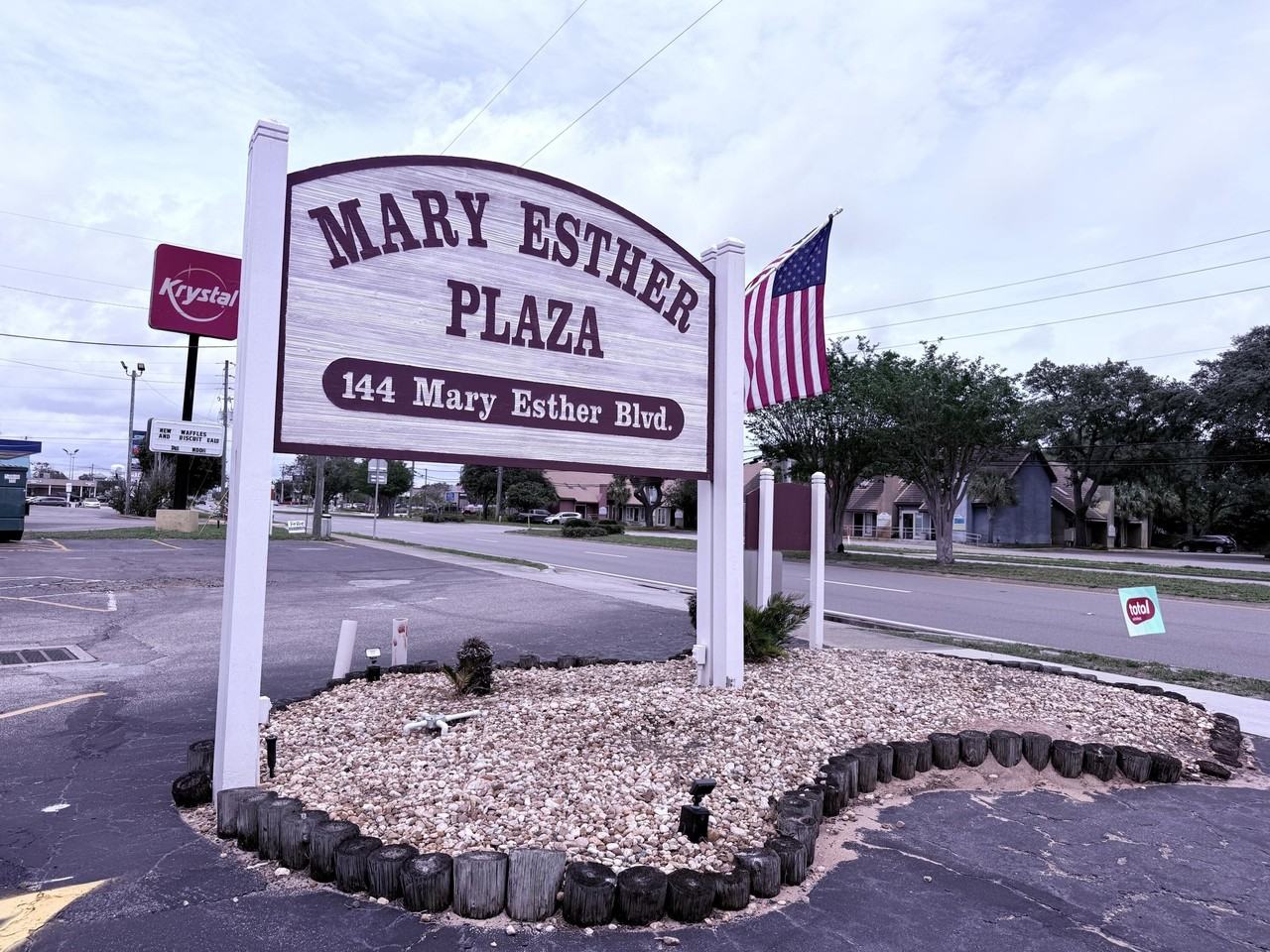 144 Mary Esther Blvd #2 - Photo 4 of 18