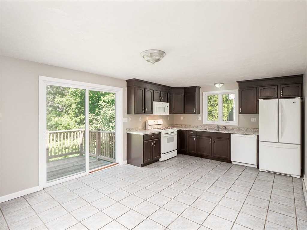 90A Loxwood St - Photo 2 of 41