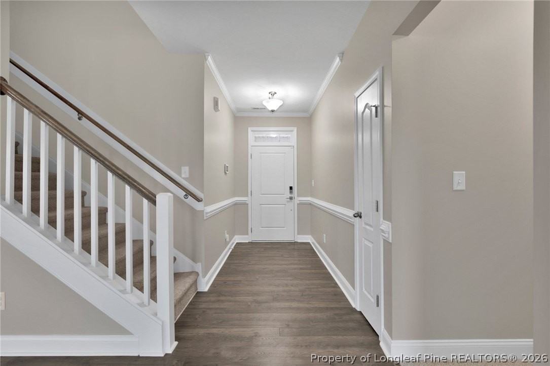 3221 Hunting Lodge Rd - Photo 4 of 35