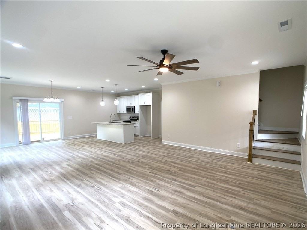 2421 Colgate Dr - Photo 3 of 15