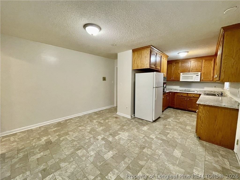 3533 Furman Dr - Photo 6 of 20