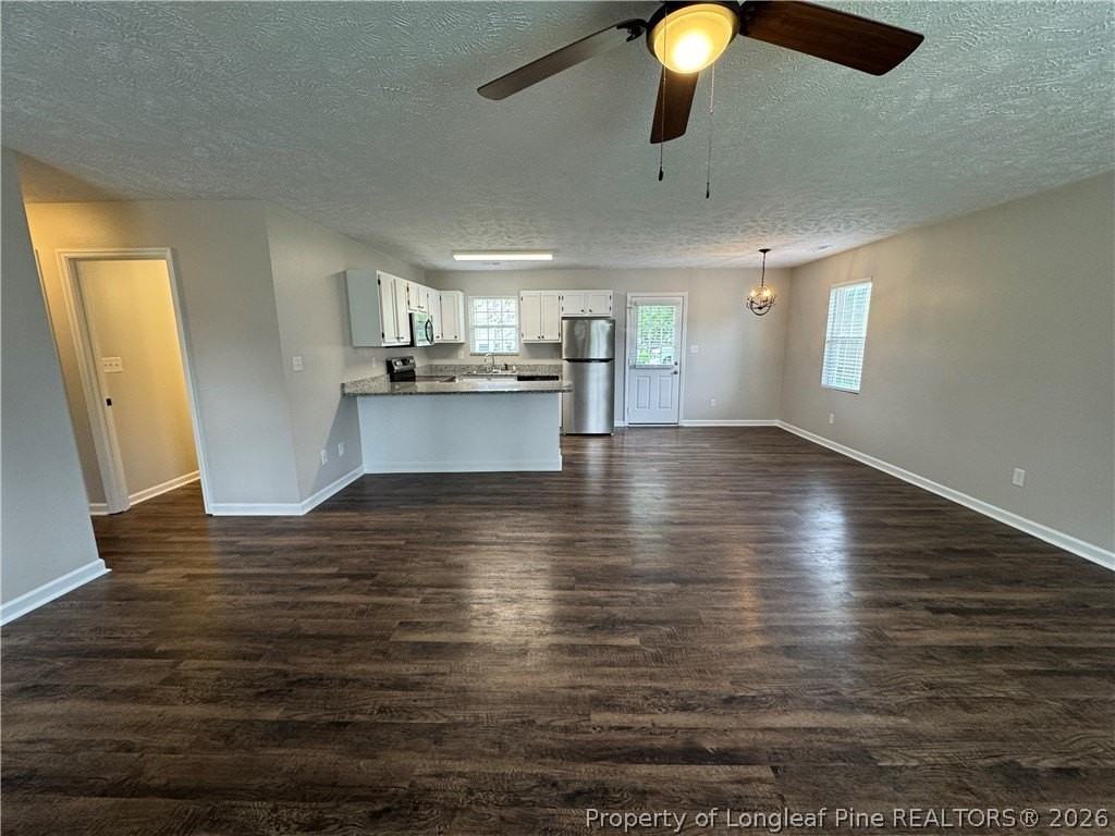 503 E 18th St - Photo 5 of 22