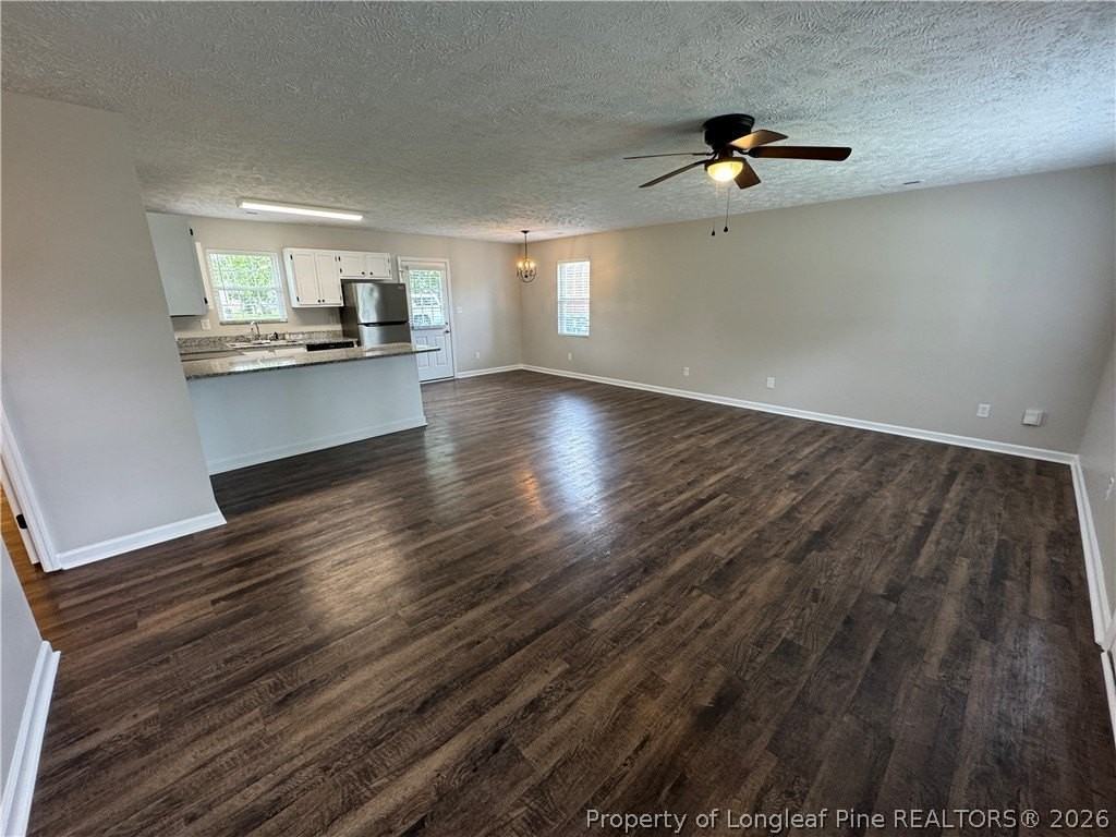 503 E 18th St - Photo 6 of 22
