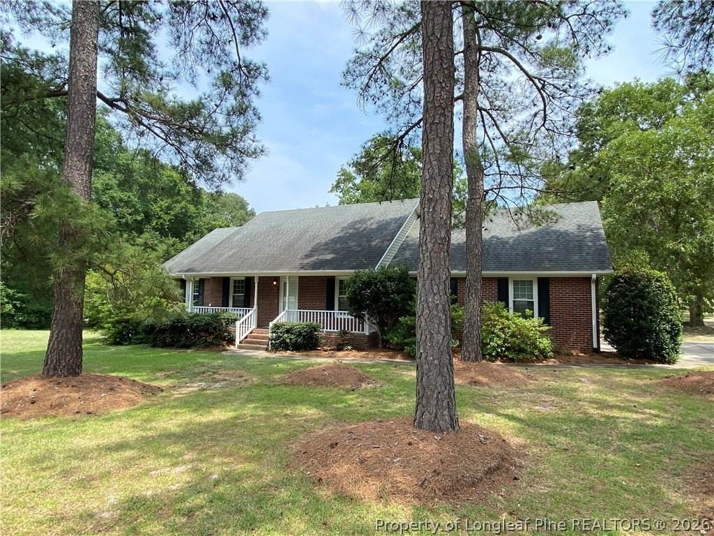 21 Pineridge Dr - Photo 2 of 24