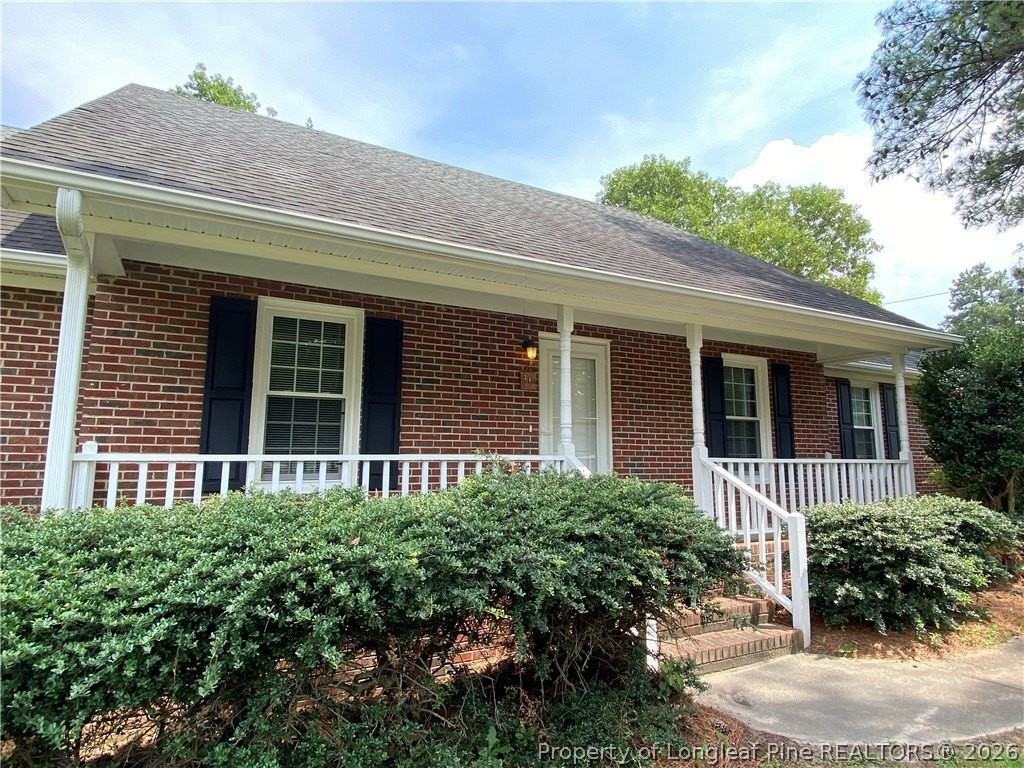 21 Pineridge Dr - Photo 3 of 24