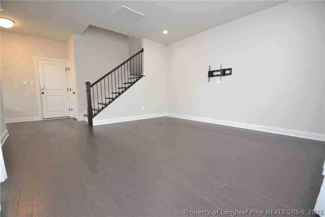 820 Grafton Peak Ln - Photo 5 of 50