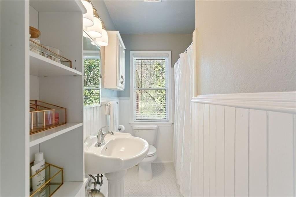 115 115 Peachtree Memorial C3 Drive #C3 - Photo 6 of 45