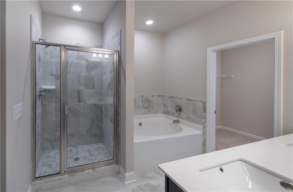 5412 Maple Grove Ln #72 - Photo 7 of 11