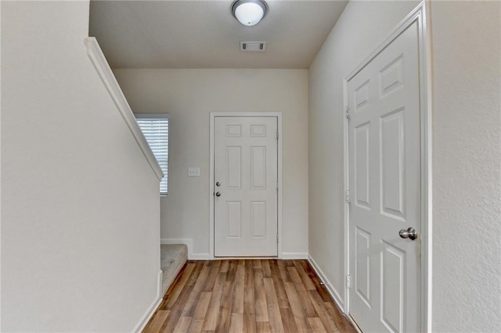 811 Independence Ave - Photo 6 of 50