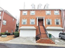 featured image of 10829 Yorkwood St