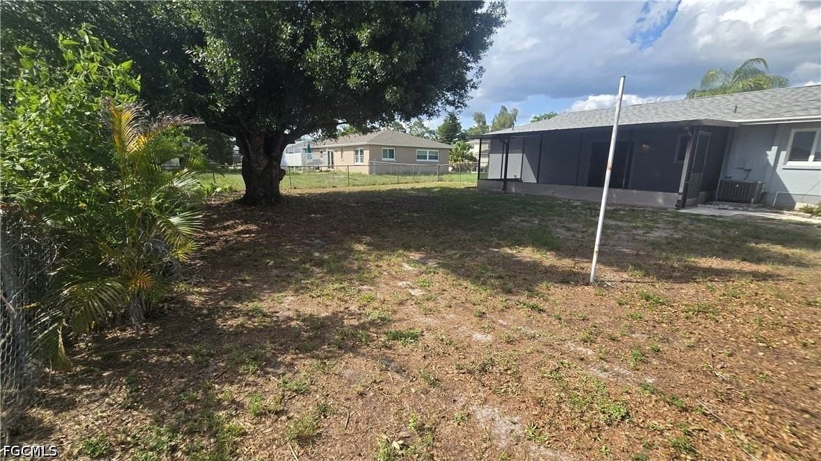 18448 Iris Rd - Photo 4 of 29