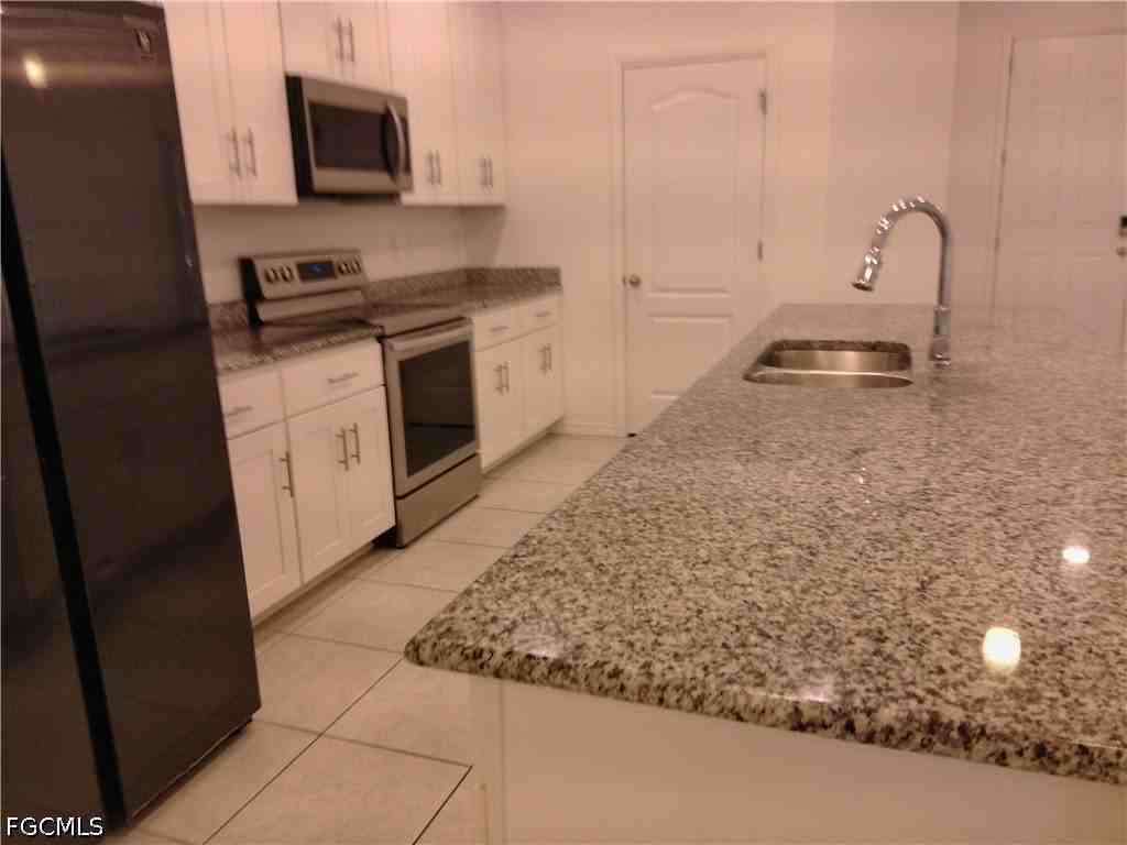 177 Castile Ct - Photo 3 of 8