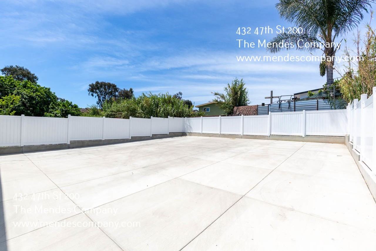 432 47th St #200 - Photo 7 of 7