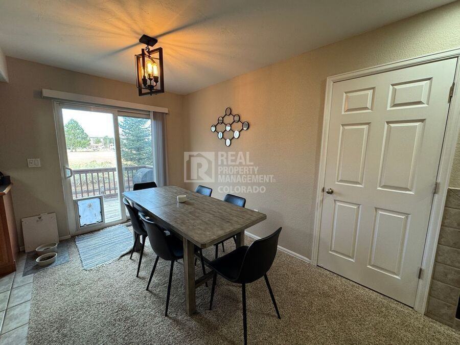 1615 S Chester Ct - Photo 5 of 27