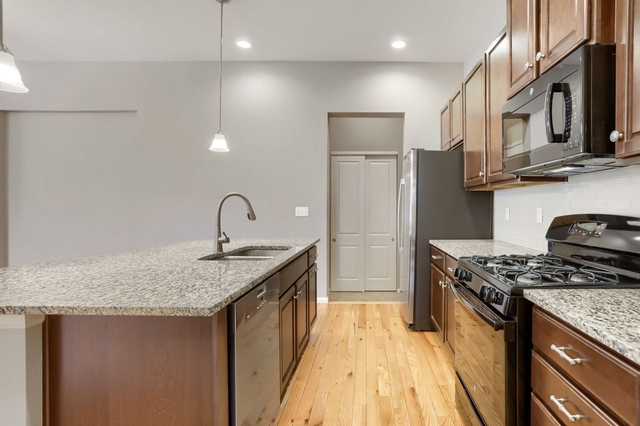 15416 W 49th Dr - Photo 7 of 21