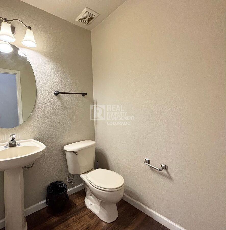 4554 Perth St - Photo 4 of 14