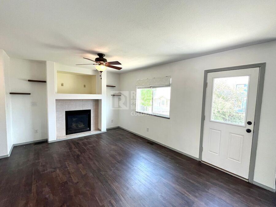 8120 Postrock Dr - Photo 2 of 17