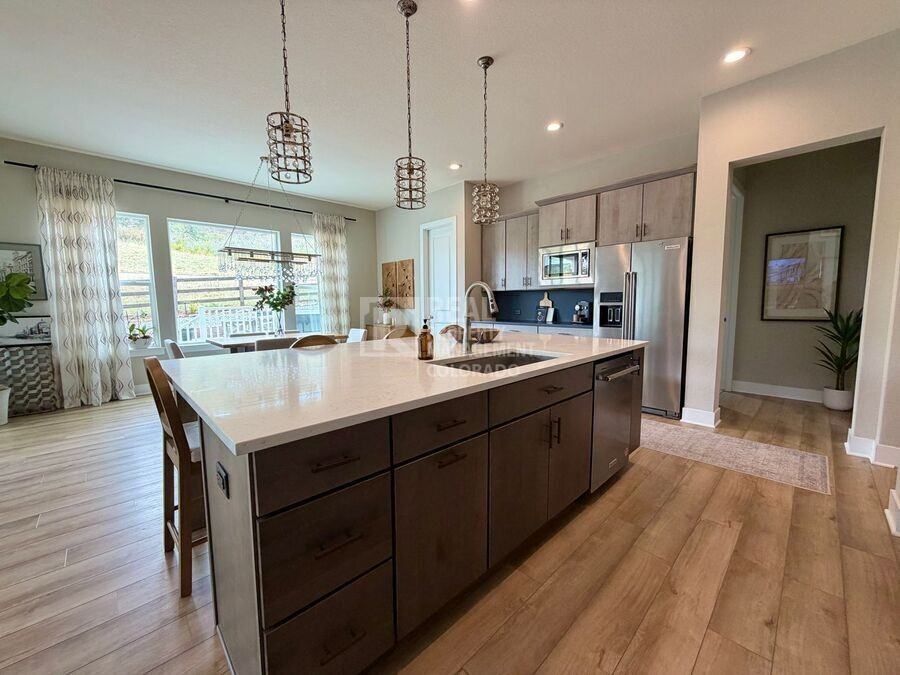 978 Brotherton Pt - Photo 7 of 24