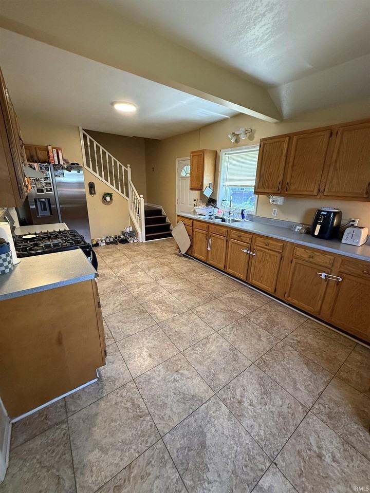 4026 Lafayette St - Photo 6 of 24