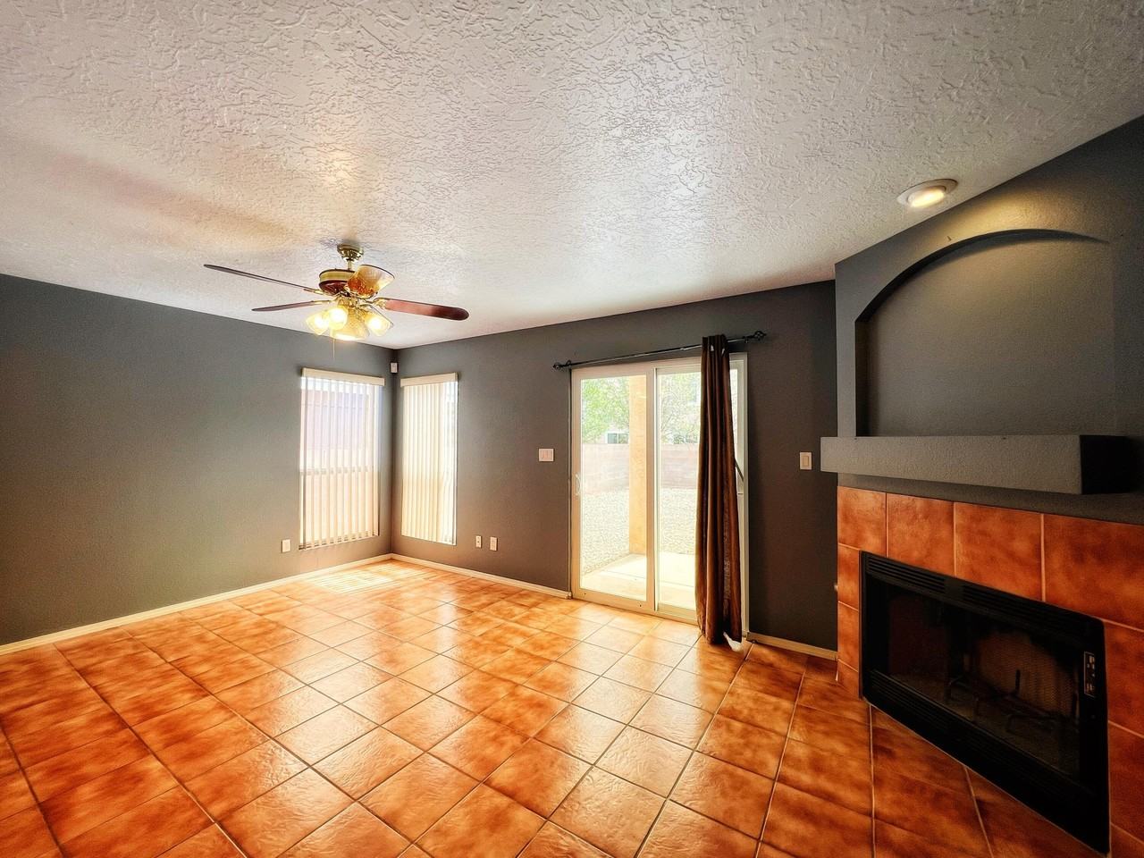 6612 Piedra Quemada Rd Nw - Photo 6 of 31